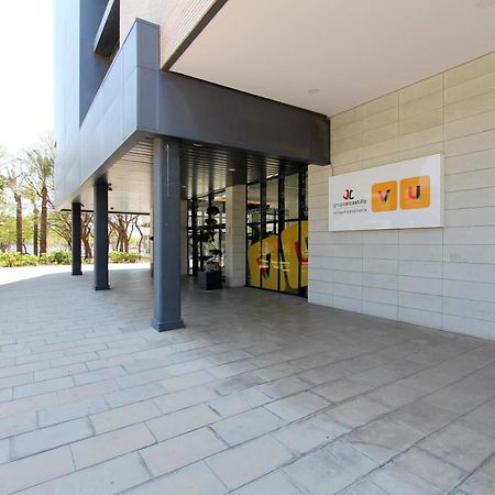 Villa Alojamiento Y Congresos - Villa Universitaria San Vicente Raspeig Екстер'єр фото